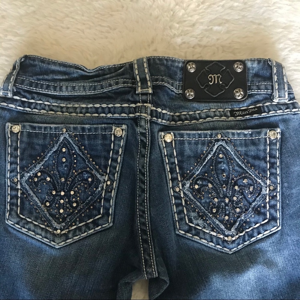 Miss Me Distressed Boot Cut Jeans size 28